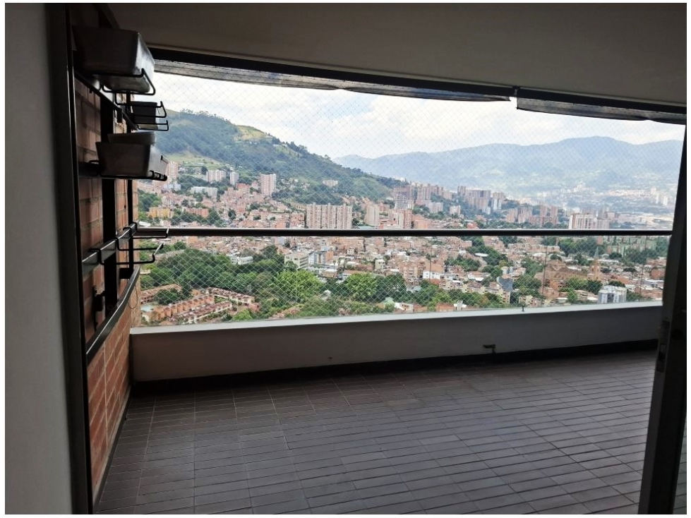 Apartamento en Envigado, 160 mts,piso alto, Loma las Brujas, — foto 2