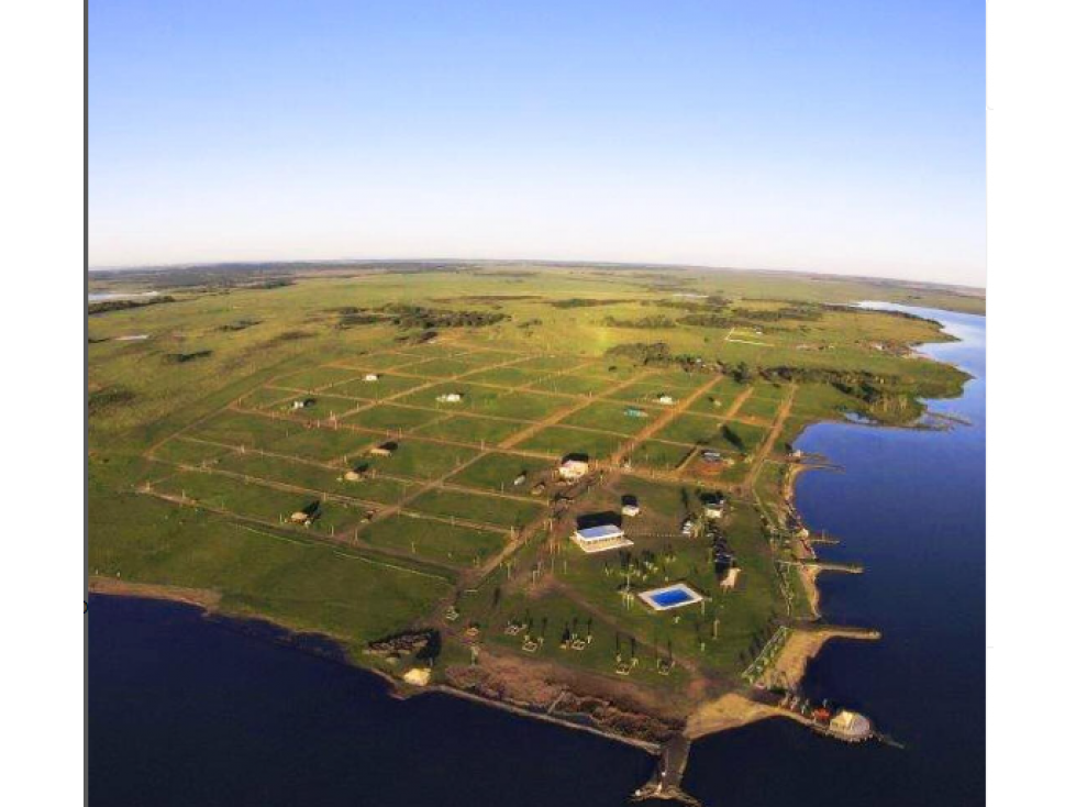 VENDO LOTES PUERTO MBIGUA - FRENTE AL RIO PARANA DESDE US$ 15.000 - 2