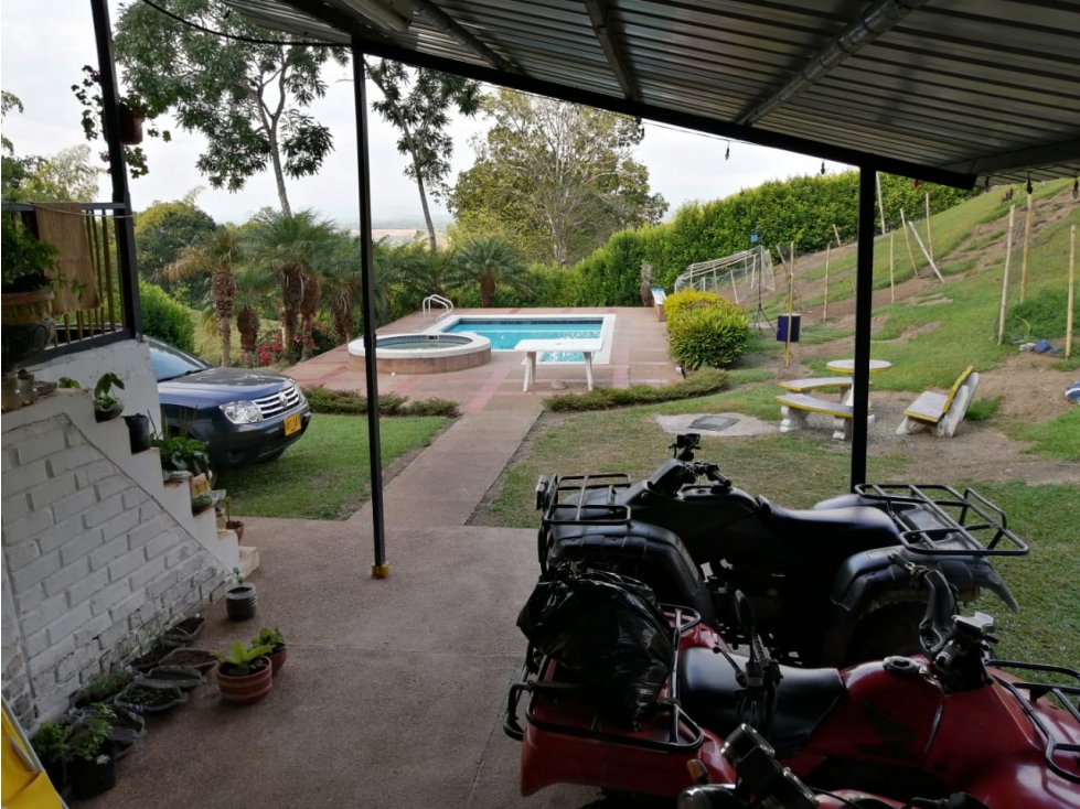 FINCA GANADERA - 2
