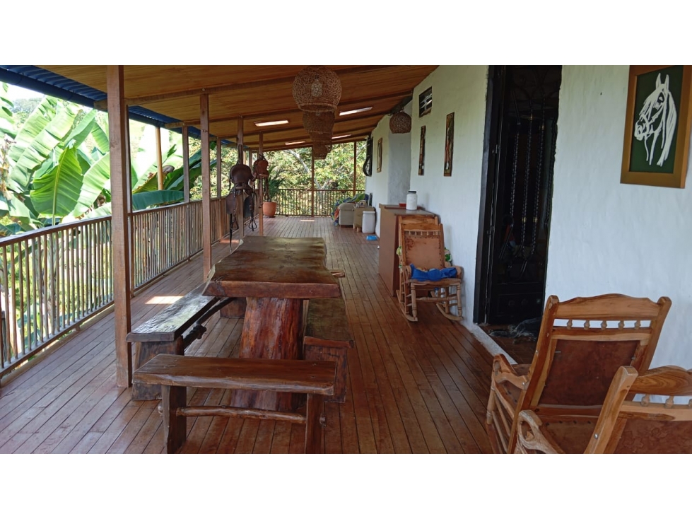 FINCA EN CIRCASIA VEREDA BARCELONA ALTA