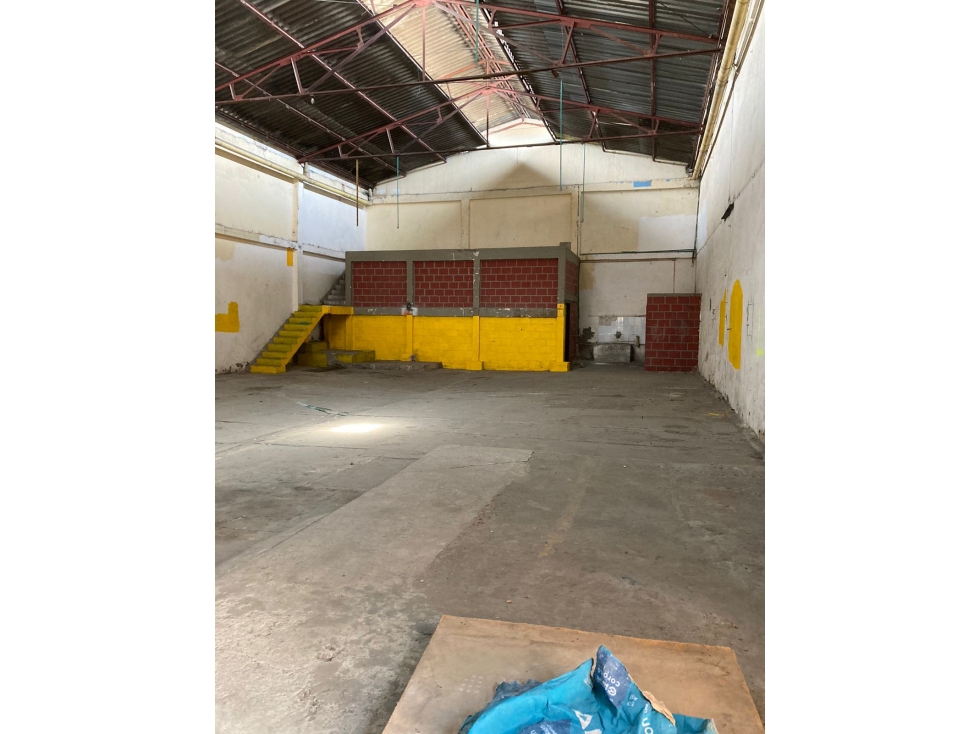 CALI NORTE 2700 M2 EMPRESARIAL INDUSTRIAL LOTE BODEGA - 2