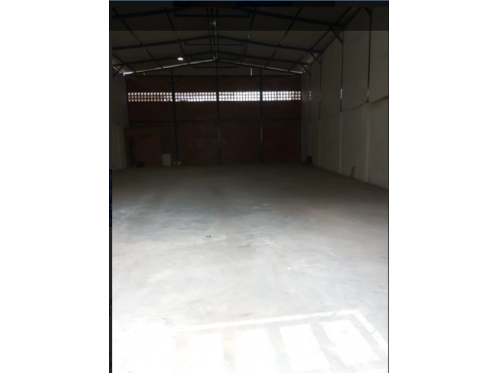 BODEGA EL PRADO BODEGA ALTA CERCA A LA AUTOPISTA Y CALLE 26 - 2