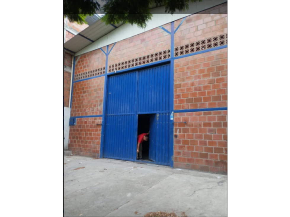 BODEGA EL PRADO BODEGA ALTA CERCA A LA AUTOPISTA Y CALLE 26 - 5