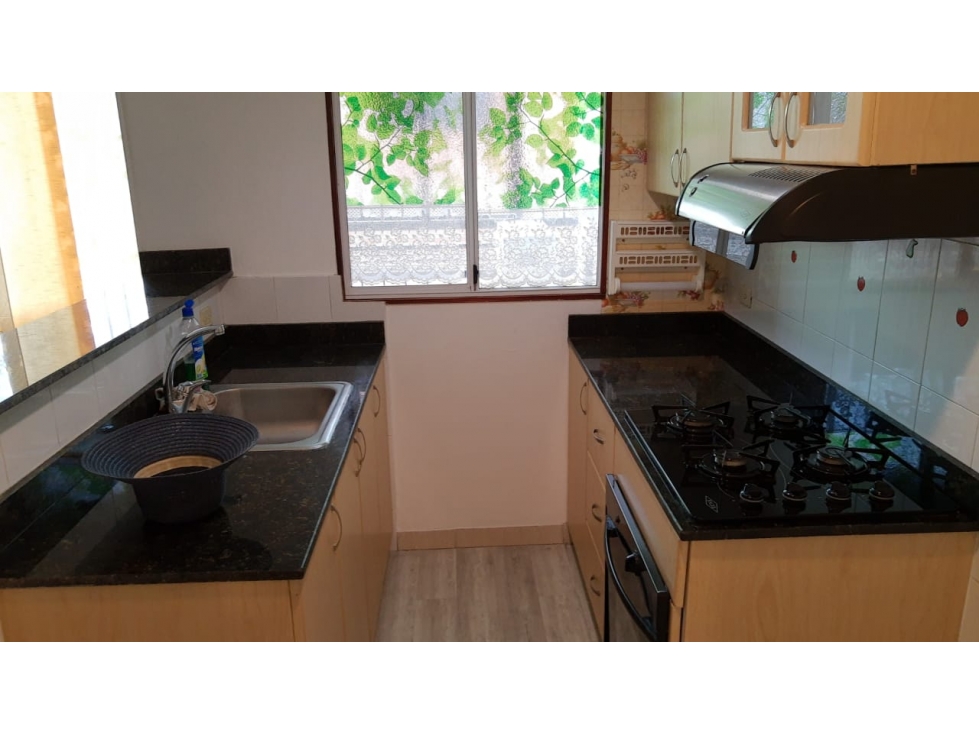 CHIPICHAPE APARTAMENTO AMOBLADO PISO 2 — foto 4
