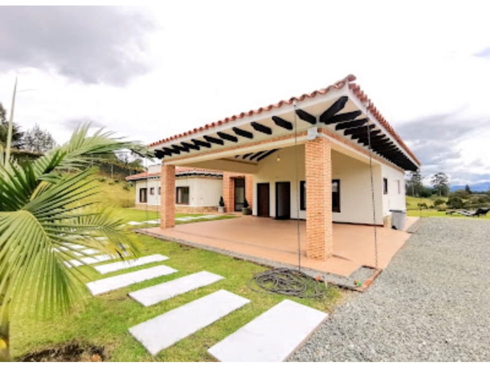 FINCA EN VENTA - RIONEGRO ANTIOQUIA - CERCA A SAN ANTONIO — foto 3