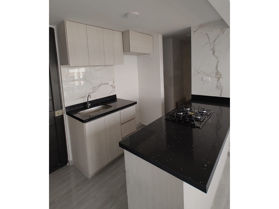 APARTAMENTO EN VENTA - TORRES DE SAN JUAN - RIONEGRO — foto 2