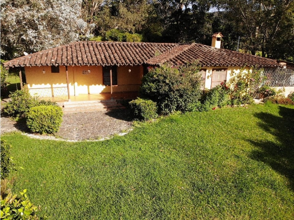 FINCA EN VENTA - EL CARMEN DE VIBORAL - AGUAS CLARAS - 1