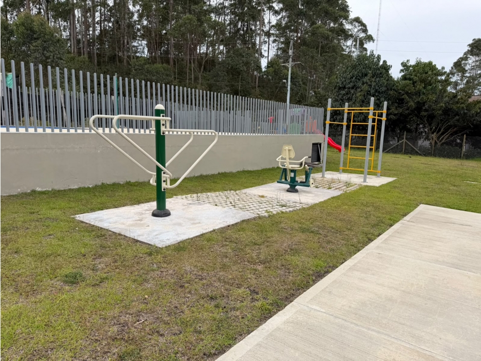 LOTE URBANO EN VENTA UNIDAD CERRADA MARINILLA S. ALCARAVANES — foto 6
