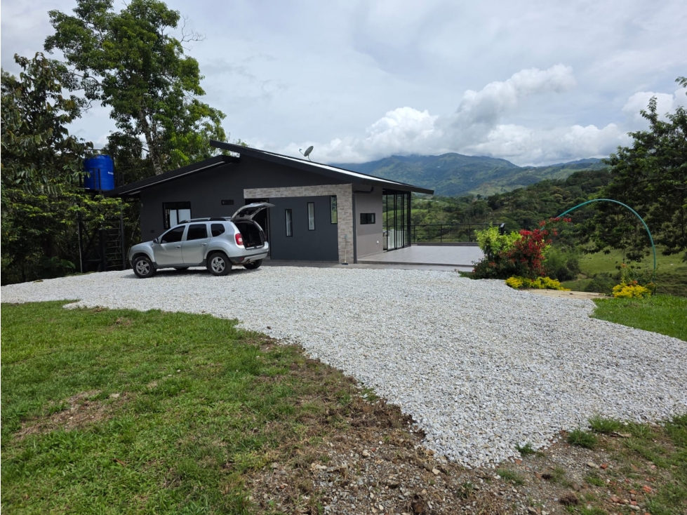 FINCA EN VENTA - LA PIÑUELA - COCORNÁ ANTIOQUIA - 1
