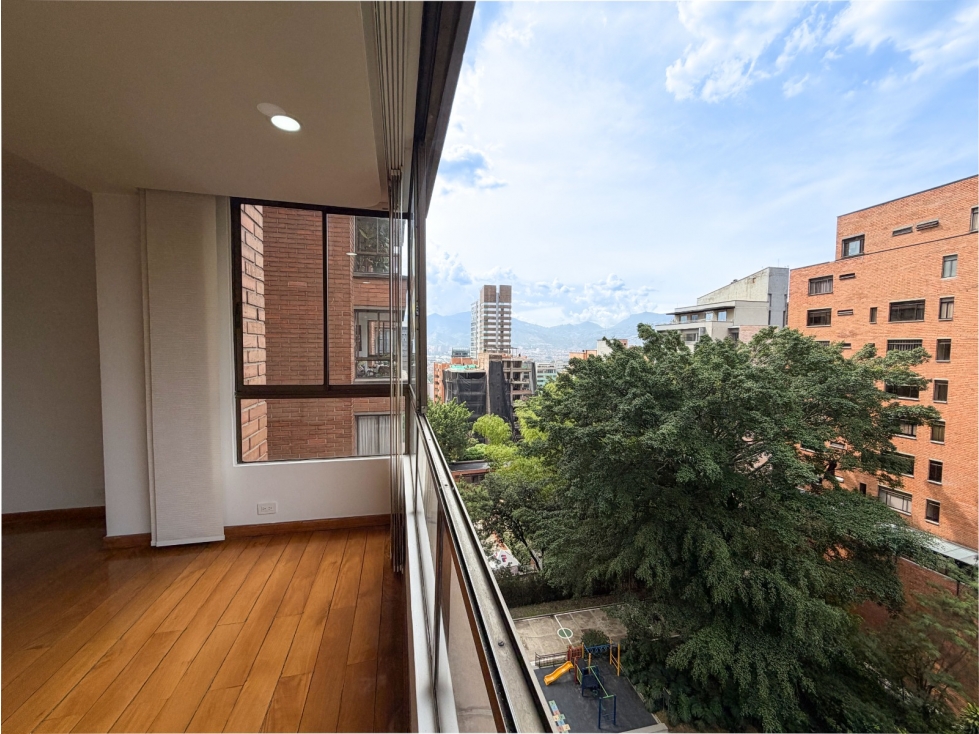 Apartamento en venta en Loma de Los González El Poblado — foto 5