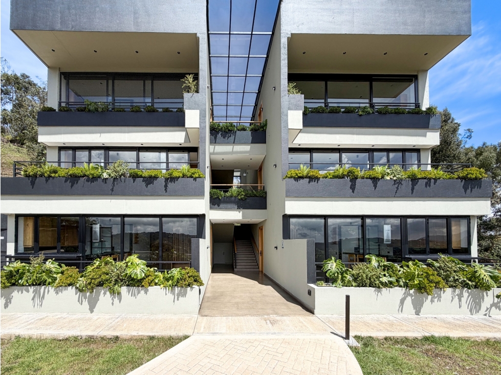 APARTAMENTO EN ARRIENDO EN EL POBLADO VÍA LAS PALMAS — foto 6