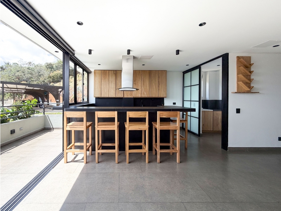 APARTAMENTO EN RENTA EN EL POBLADO VÍA LAS PALMAS — foto 2