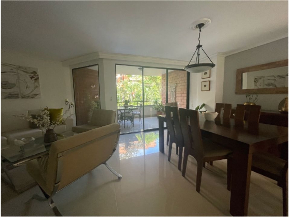 Venta apartamento remodelado con balcón. El Poblado, Las Lomas. — foto 6