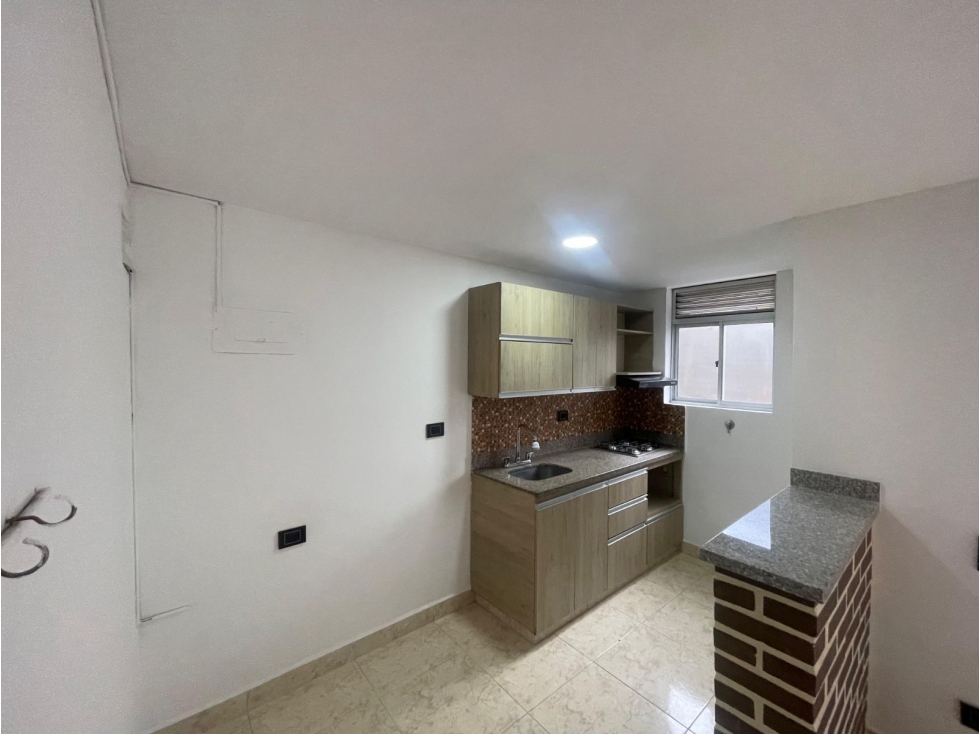 100m2 Apartamento en arriendo en Sabaneta sector Restrepo Naranjo — foto 2