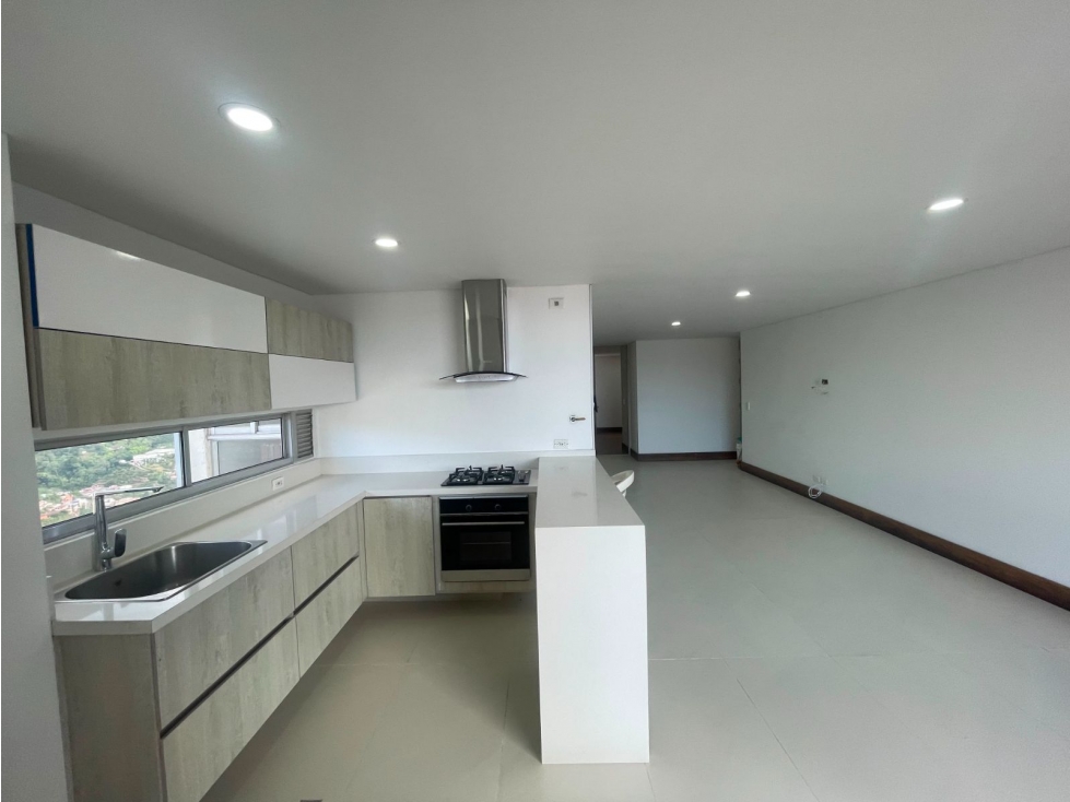 107M2 Apartamento en arrendamiento Sector las Lomitas Sabaneta — foto 4