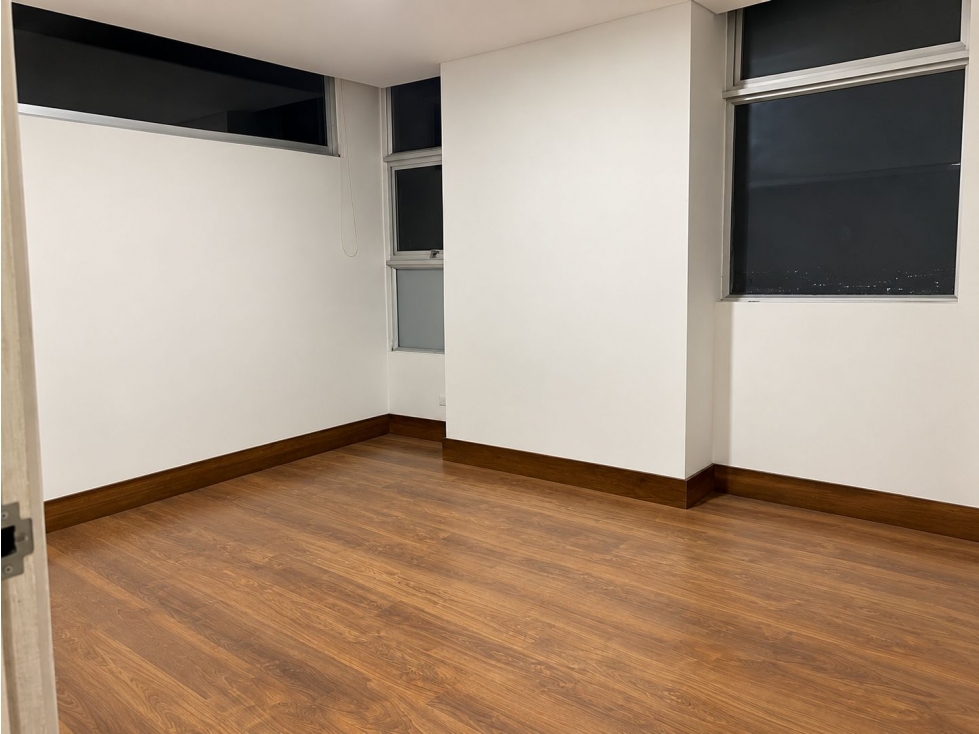 107M2 Apartamento en arrendamiento Sector las Lomitas Sabaneta — foto 3