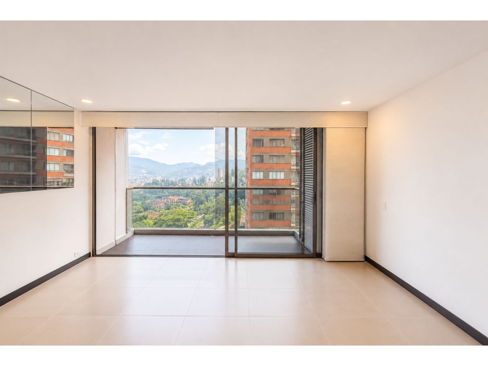 90m2 Apartamento en arrendamiento en El Poblado Medellín — foto 5