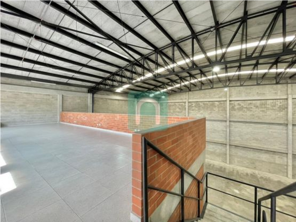 1100M2 Bodega en Arriendo en Parque industrial en Girardota - 5