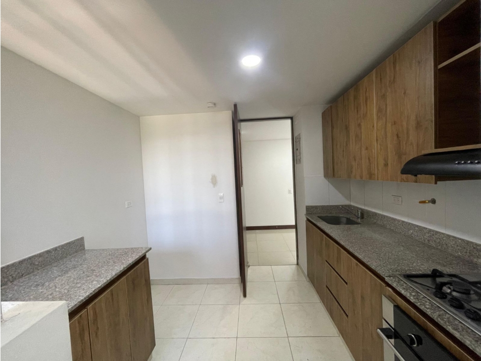 113m2 Apartamento para Arriendo en Zuñiga Envigado — foto 3