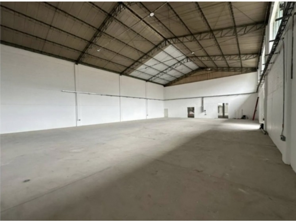 1.200m2 Bodega arriendo Itagui - Guayabal