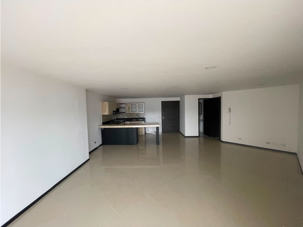 126m2 Apartamento en arrendamiento las lomitas Sabaneta — foto 2