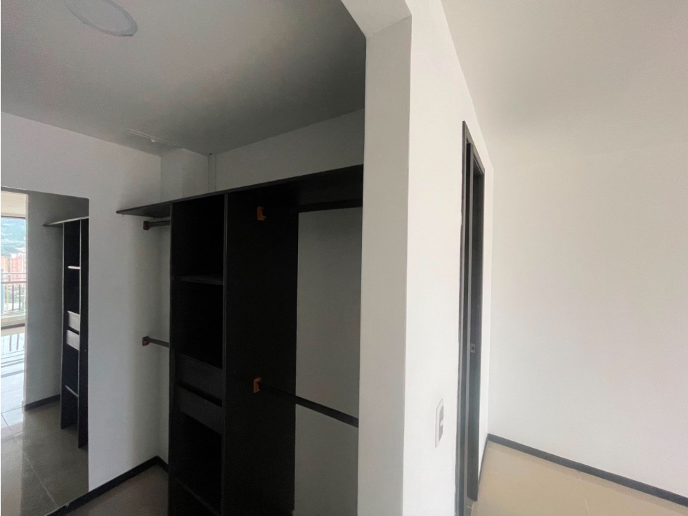 126m2 Apartamento en arrendamiento las lomitas Sabaneta — foto 6