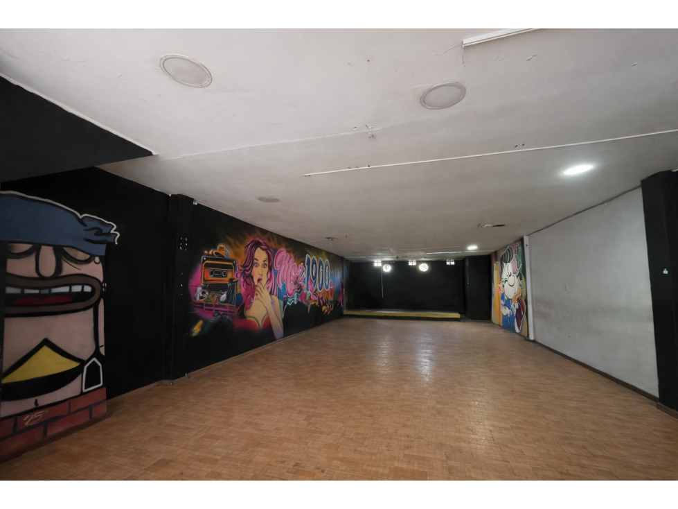 126m2 local comercial en arrendamiento en Caldas - 1