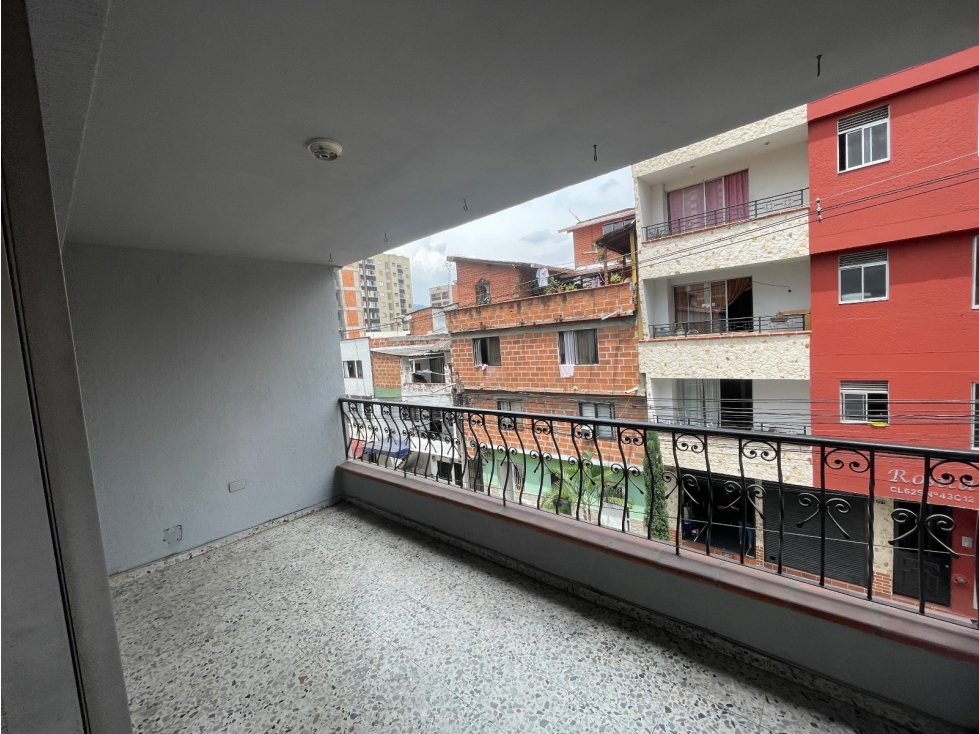 132m2 Apartamento en arriendo Restrepo Naranjo — foto 2