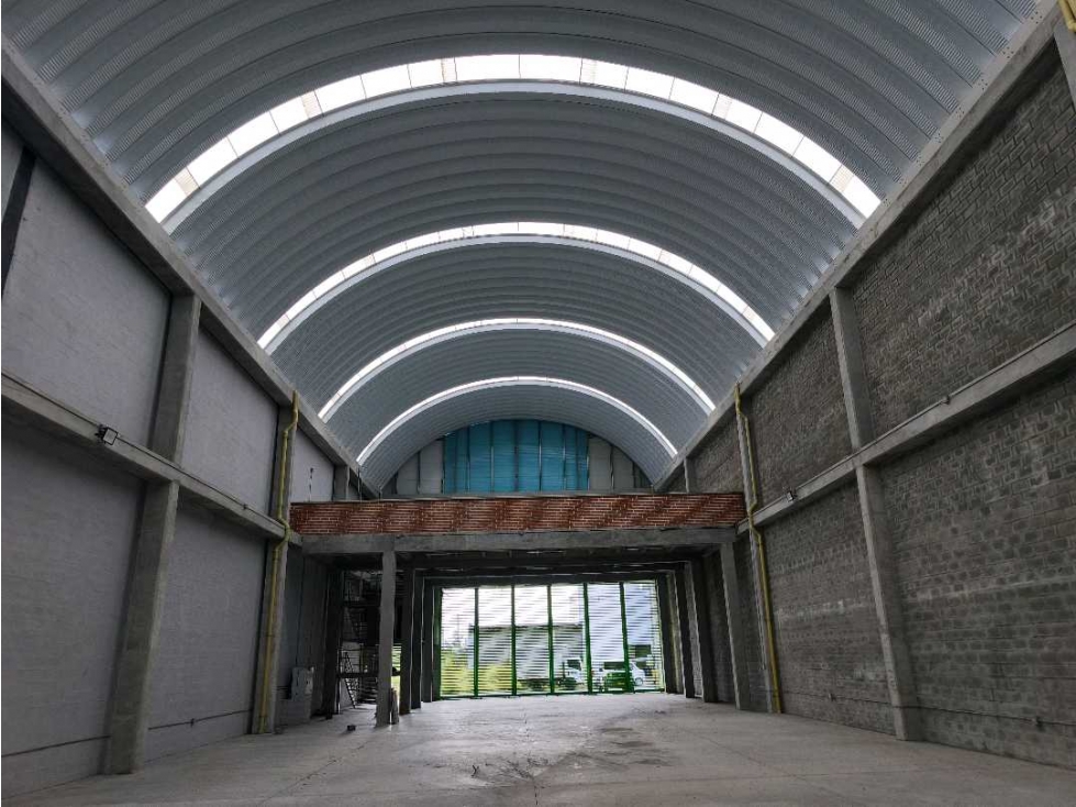 1.335m2 bodega arriendo - venta zona industrial Apartado - 4