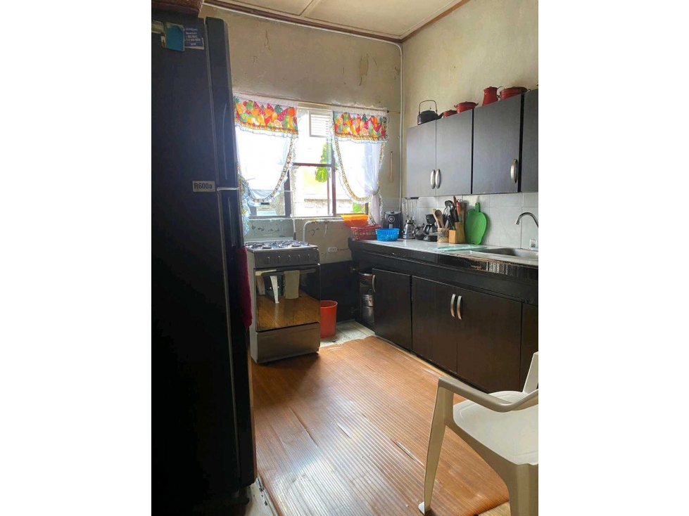 $1.400.000.000 COP? ¡Amplia casa esquinera en el sector San Jorge