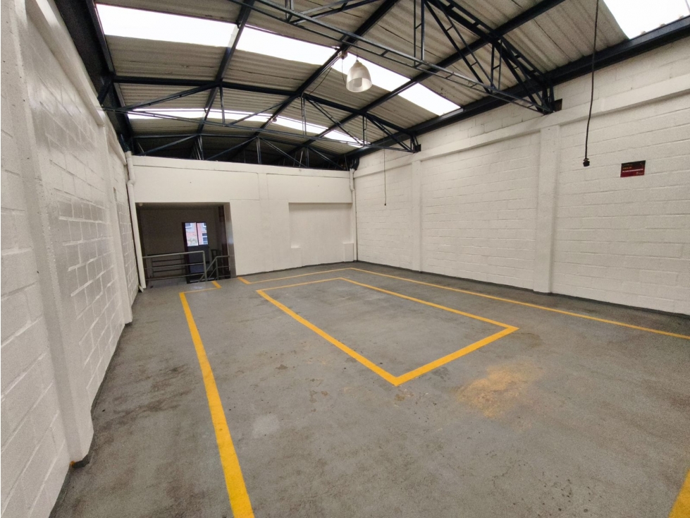 150m2 bodega arriendo Rionegro Parque Industrial — foto 3