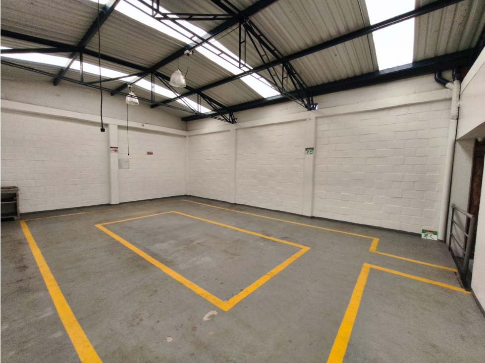 150m2 bodega arriendo Rionegro Parque Industrial — foto 2