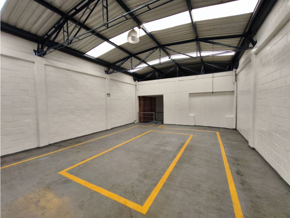 150m2 bodega arriendo Rionegro Parque Industrial