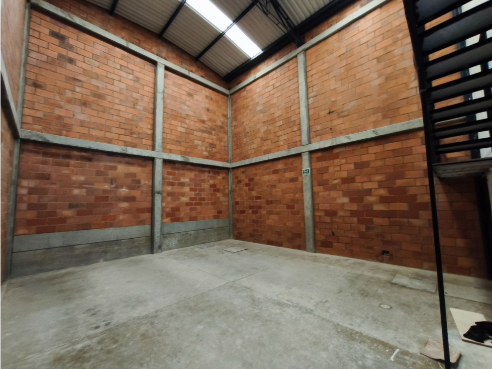 250m2 bodega arriendo Rionegro Parque Industrial — foto 2