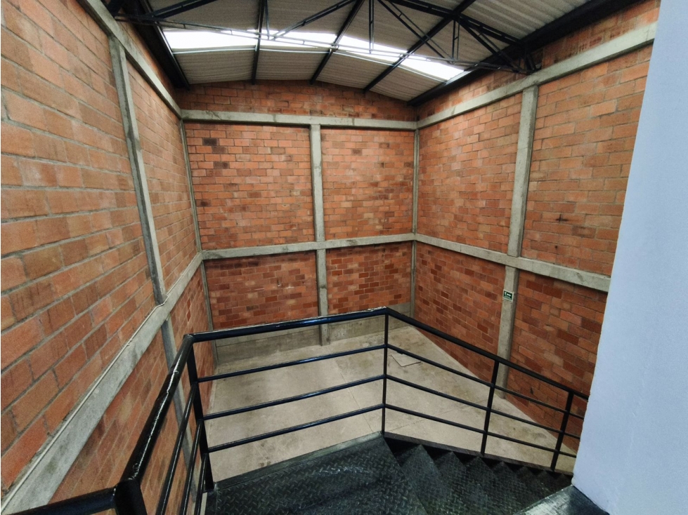 250m2 bodega arriendo Rionegro Parque Industrial
