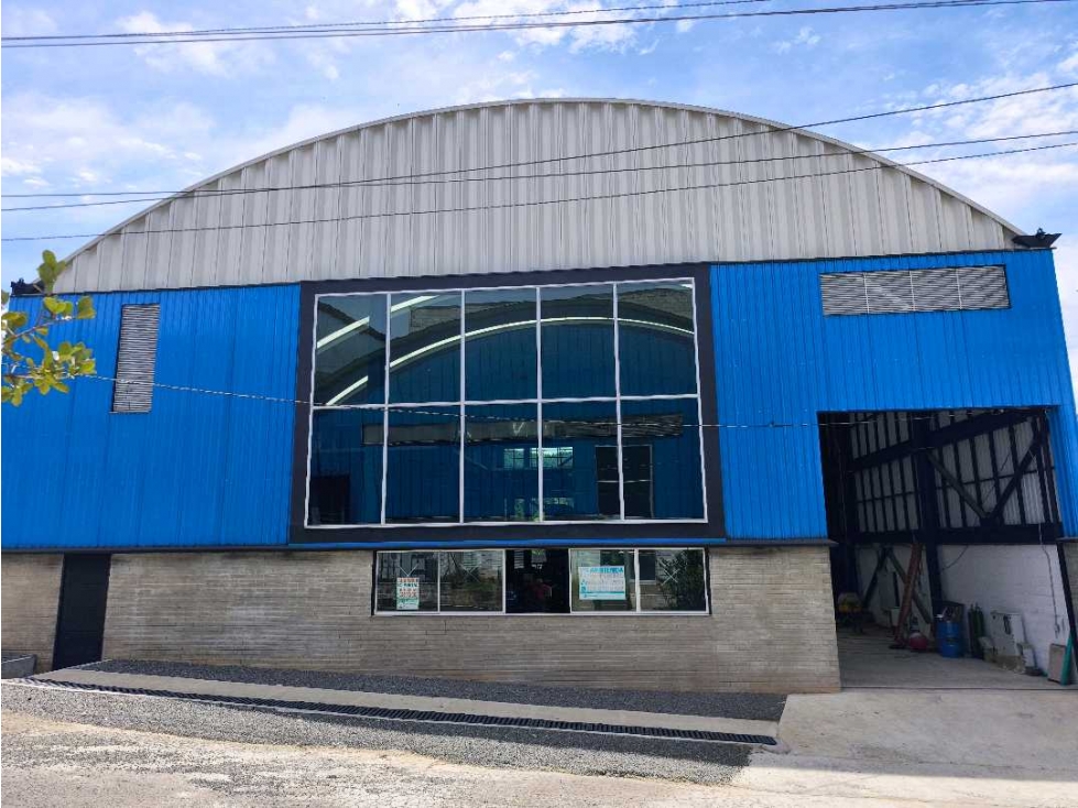 1.580m2 bodega arriendo Guarne Parque Industrial - 2