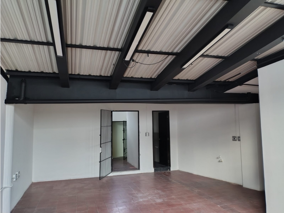 160m2 bodega arriendo Medellin Perpetuo Socorro — foto 3