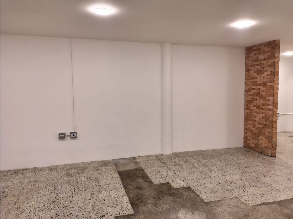 160m2 bodega arriendo Medellin Perpetuo Socorro — foto 4