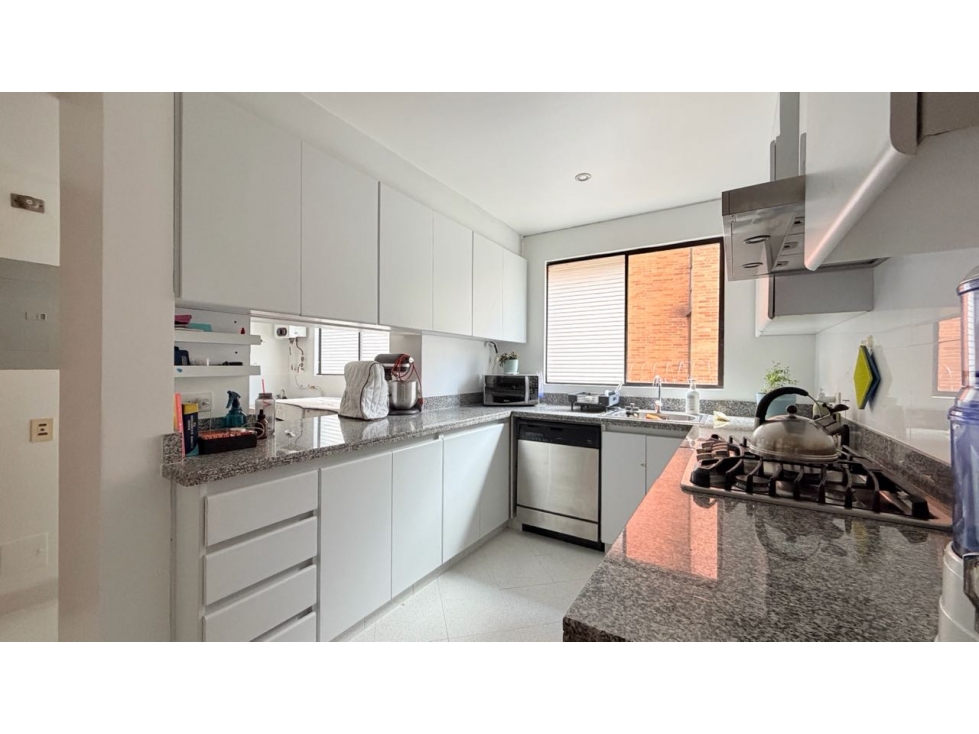 165 M2 CLL 92 con 12/ 3?/2.5?/ estudio / CBS /2?/ EXTERIOR Y BUENA — foto 5