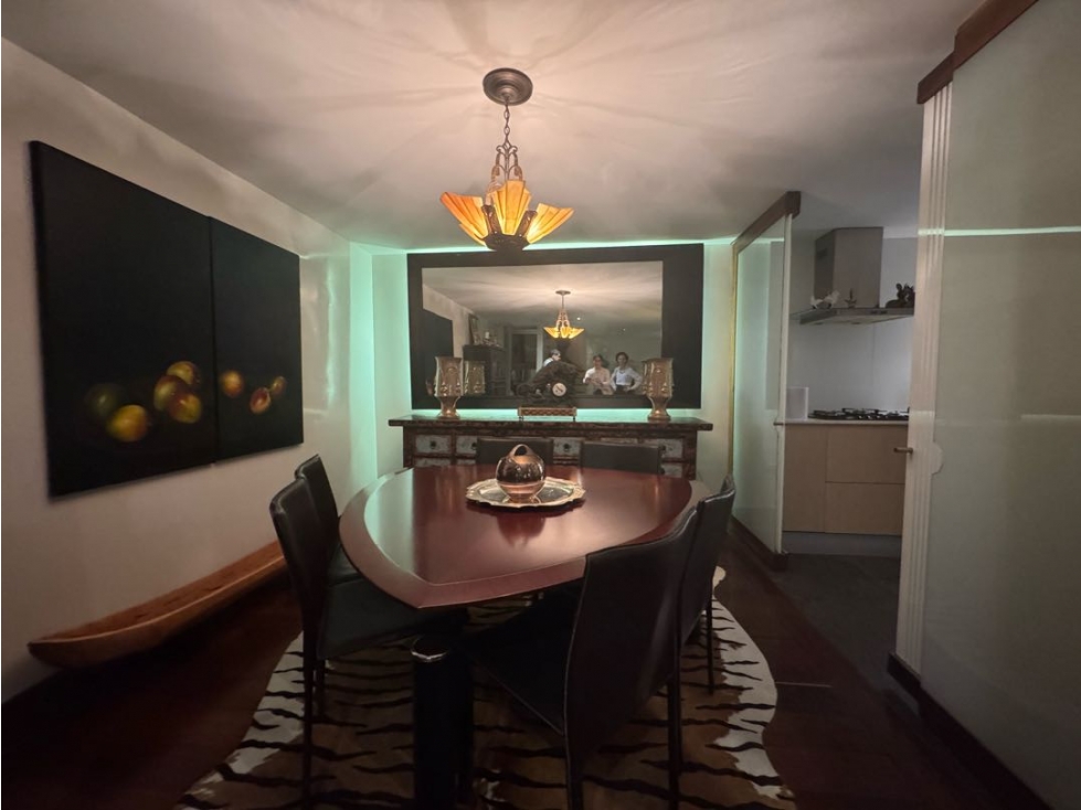 Venta apartamento remodelado dúplex. El Poblado, San Lucas. — foto 3