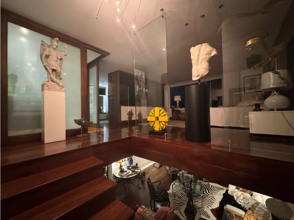Venta apartamento remodelado dúplex. El Poblado, San Lucas. — foto 5