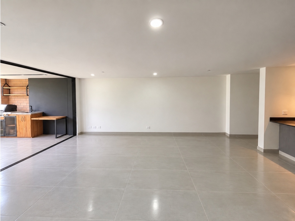 175M2 apartamento en arriendo en Loma de brujas Envigado — foto 2
