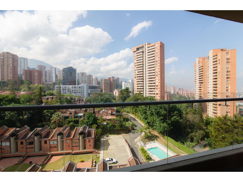 178m2 Apartamento Amoblado Arriendo - Amsterdam Plaza Medellín