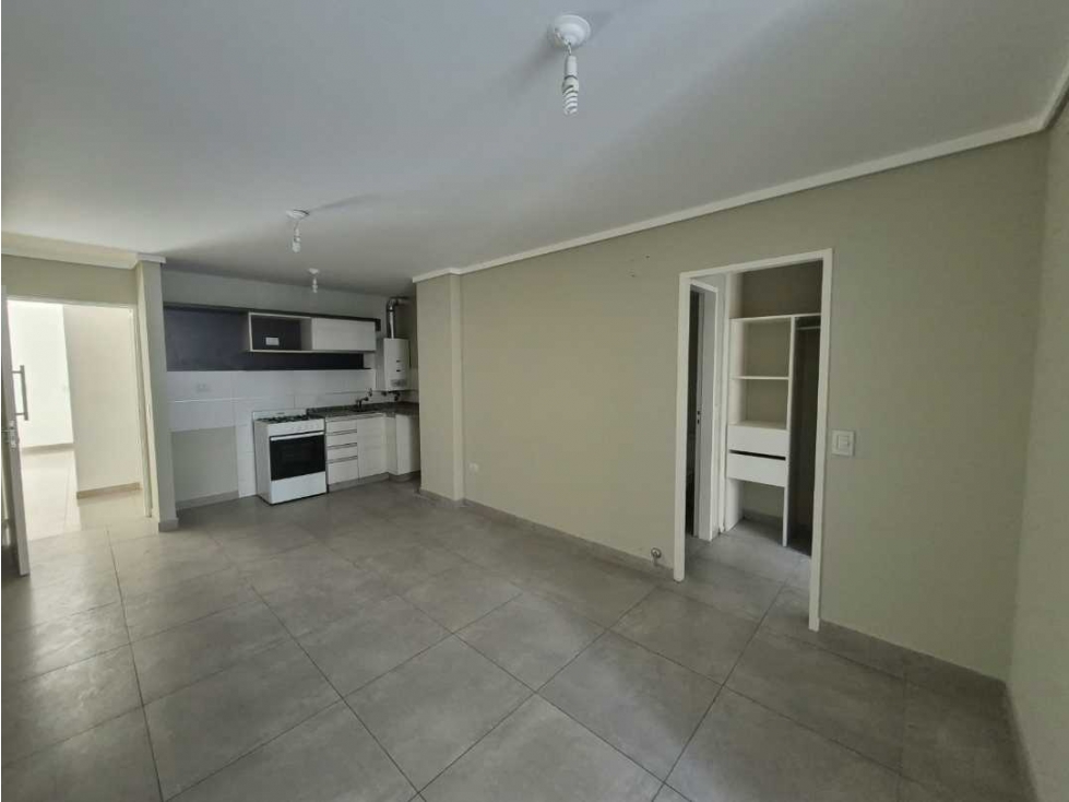 1 Dorm con Balcón y Vista Panorámica en Nva Córdoba - Bv Chacabuco — foto 2