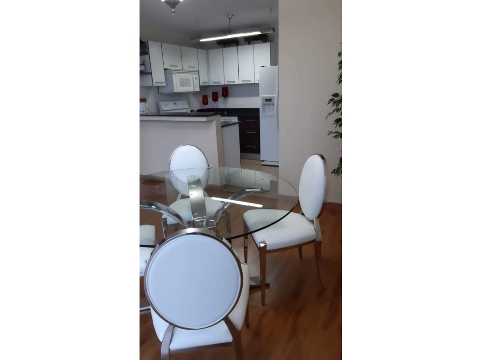 1-Bedroom Apartment in Ave. Balboa — foto 6