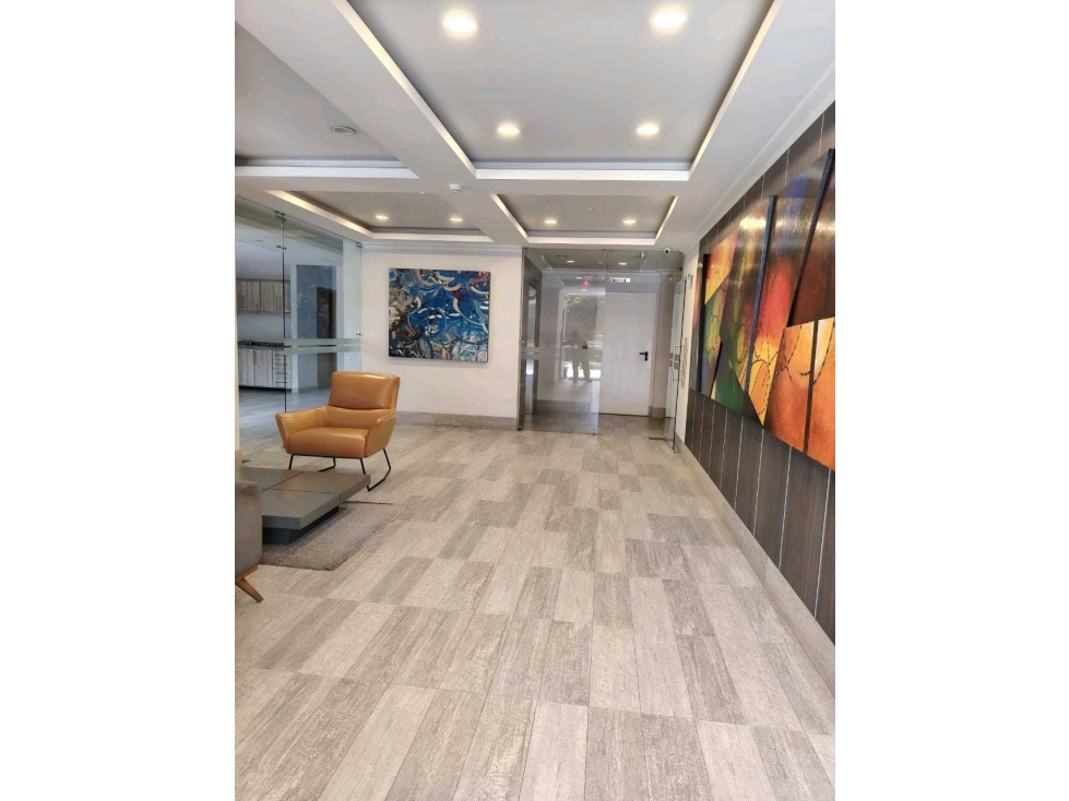 $200mil Venta Oficina sector Quicentro Norte, 110m2 - 1