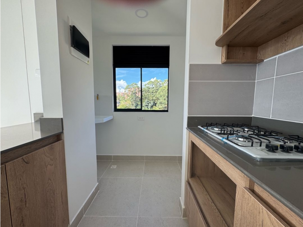 Venta apartamento con balcón, Loma del Indio — foto 4