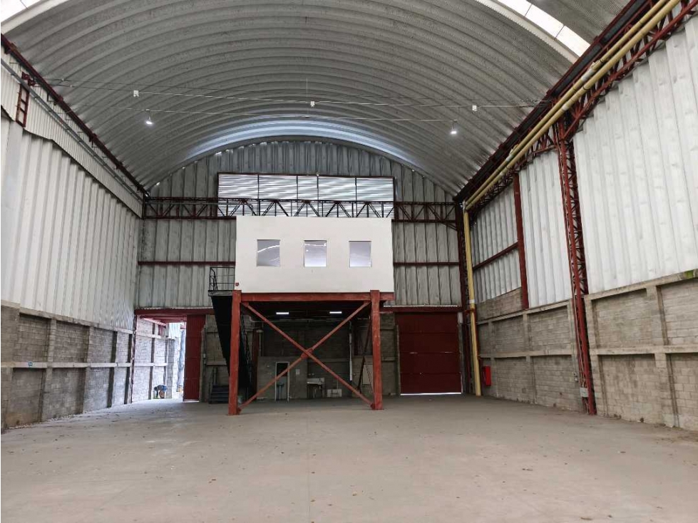 2.300m2 bodega arriendo Girardota Parque Industrial - 6