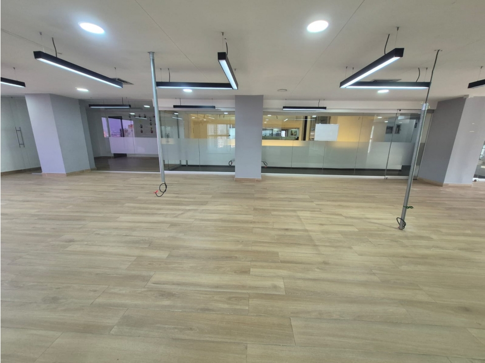 246m2 Oficina Arriendo en Medellin - El Poblado — foto 5