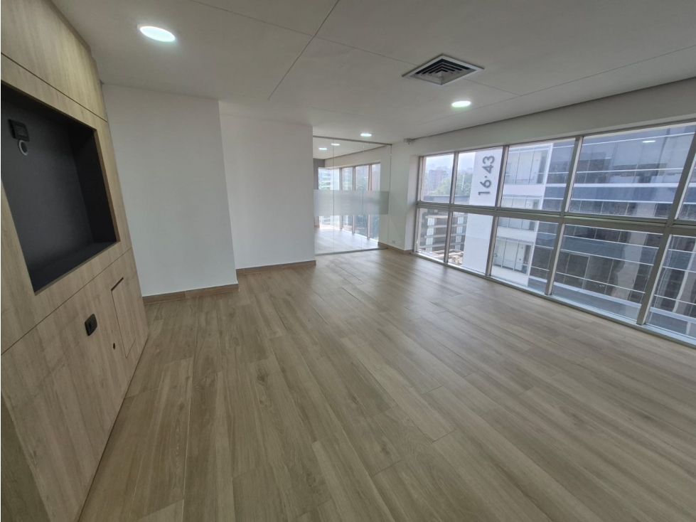246m2 Oficina Arriendo en Medellin - El Poblado — foto 4